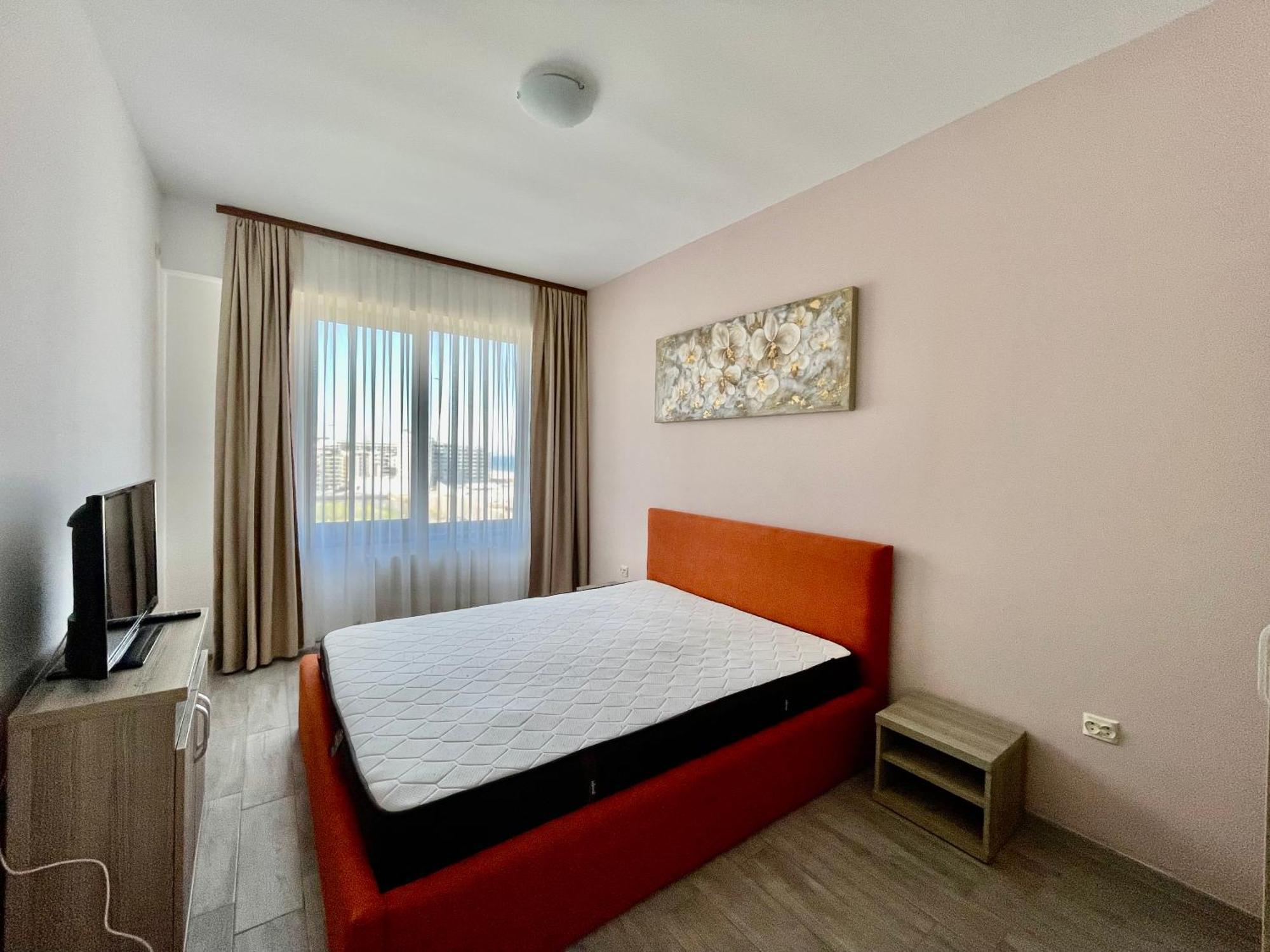 Summerland Mamaia View Exterior photo